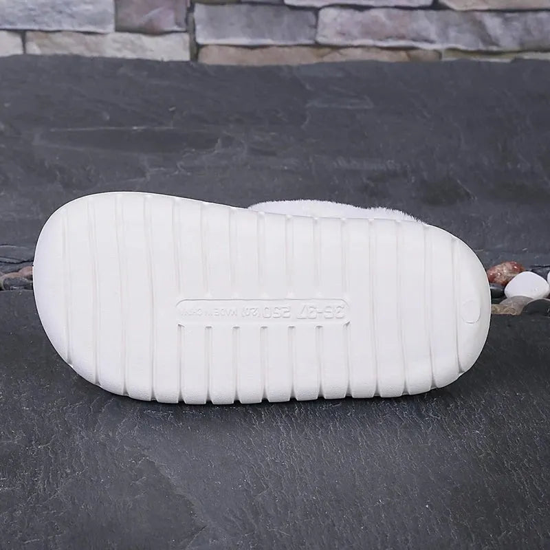 Chaussons d'Hiver en Simili - Daim - deslyshopping