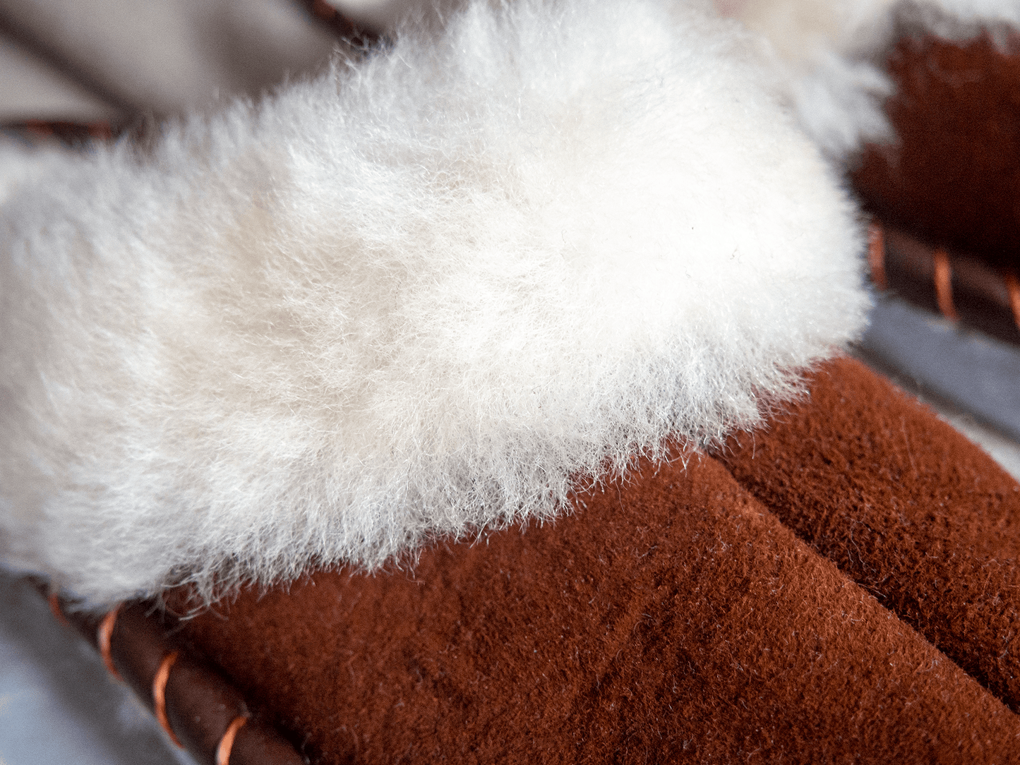 ✨ Chaussons en Peau de Mouton Naturelle - deslyshopping