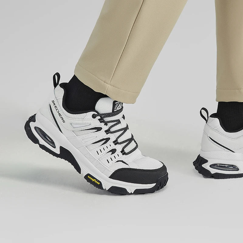 Chaussures de Randonnée Skechers Homme - deslyshopping