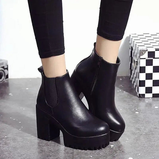 Bottes Mode Femme à Talons Carrés & Plateforme 👢 - deslyshopping