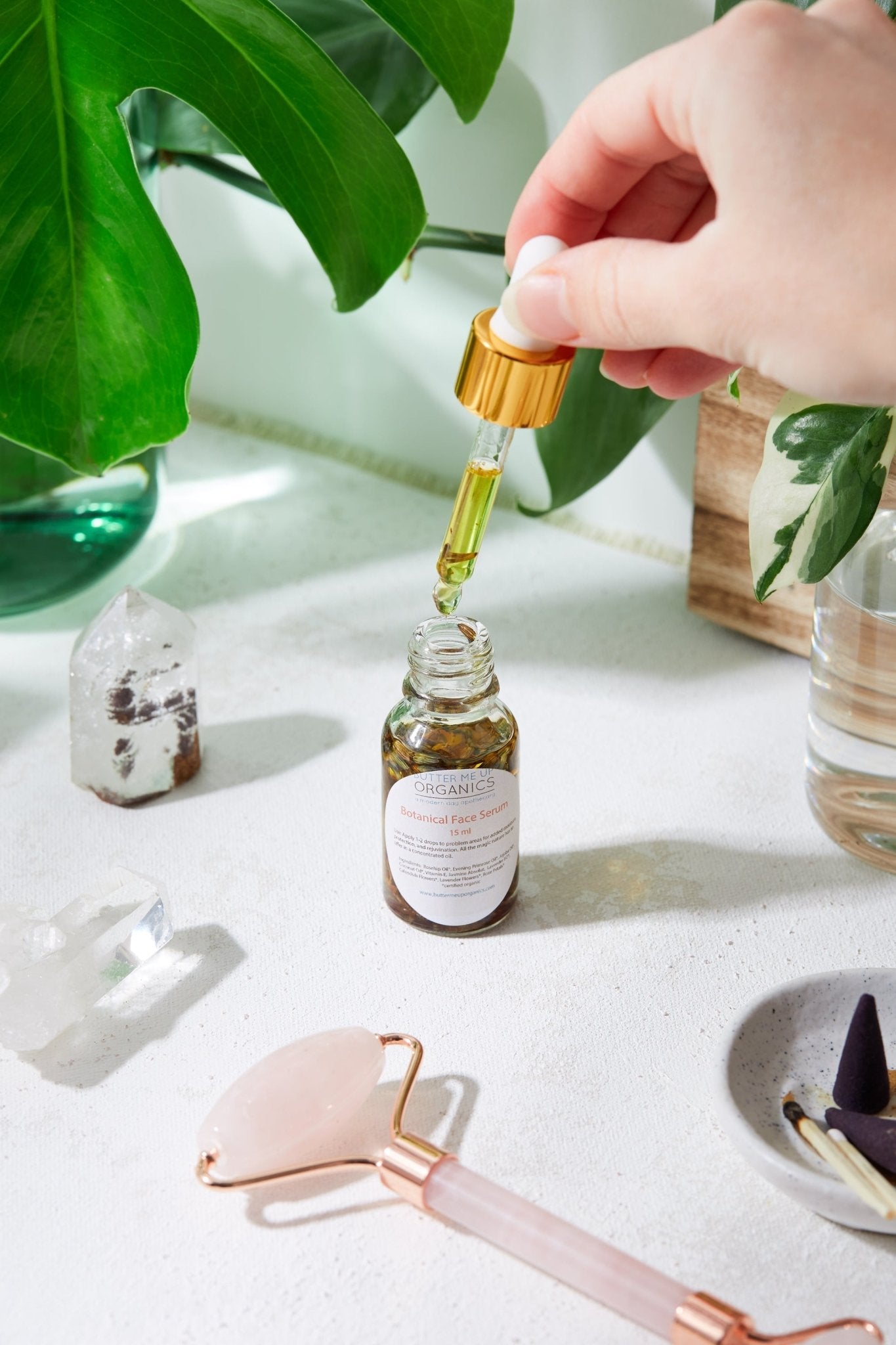 Butter Me Up Organics - Sérum Luxueux 🌹✨ - deslyshopping