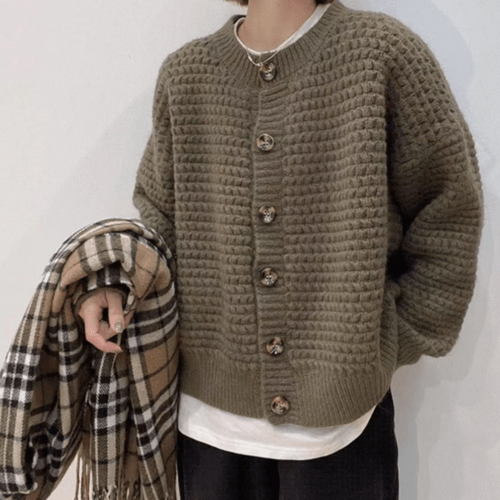 🧶 Cardigan en Tricot Boutonné - deslyshopping