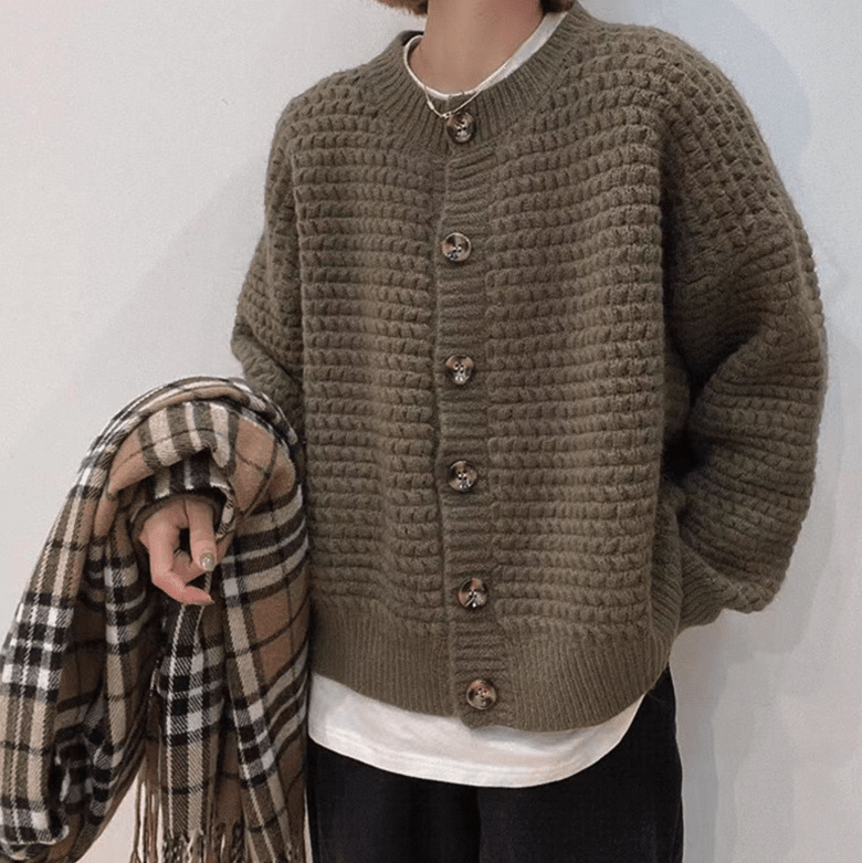 🧶 Cardigan en Tricot Boutonné - deslyshopping