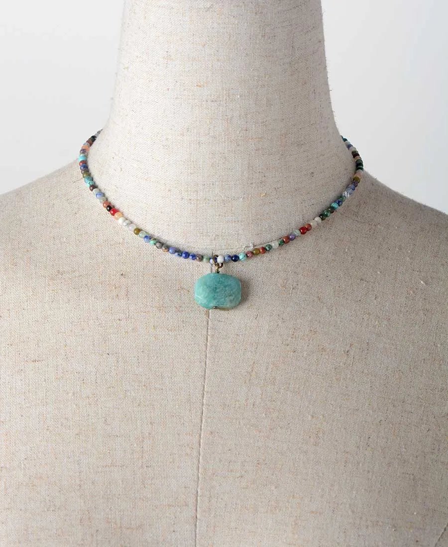 Collier ras du cou en amazonite - deslyshopping