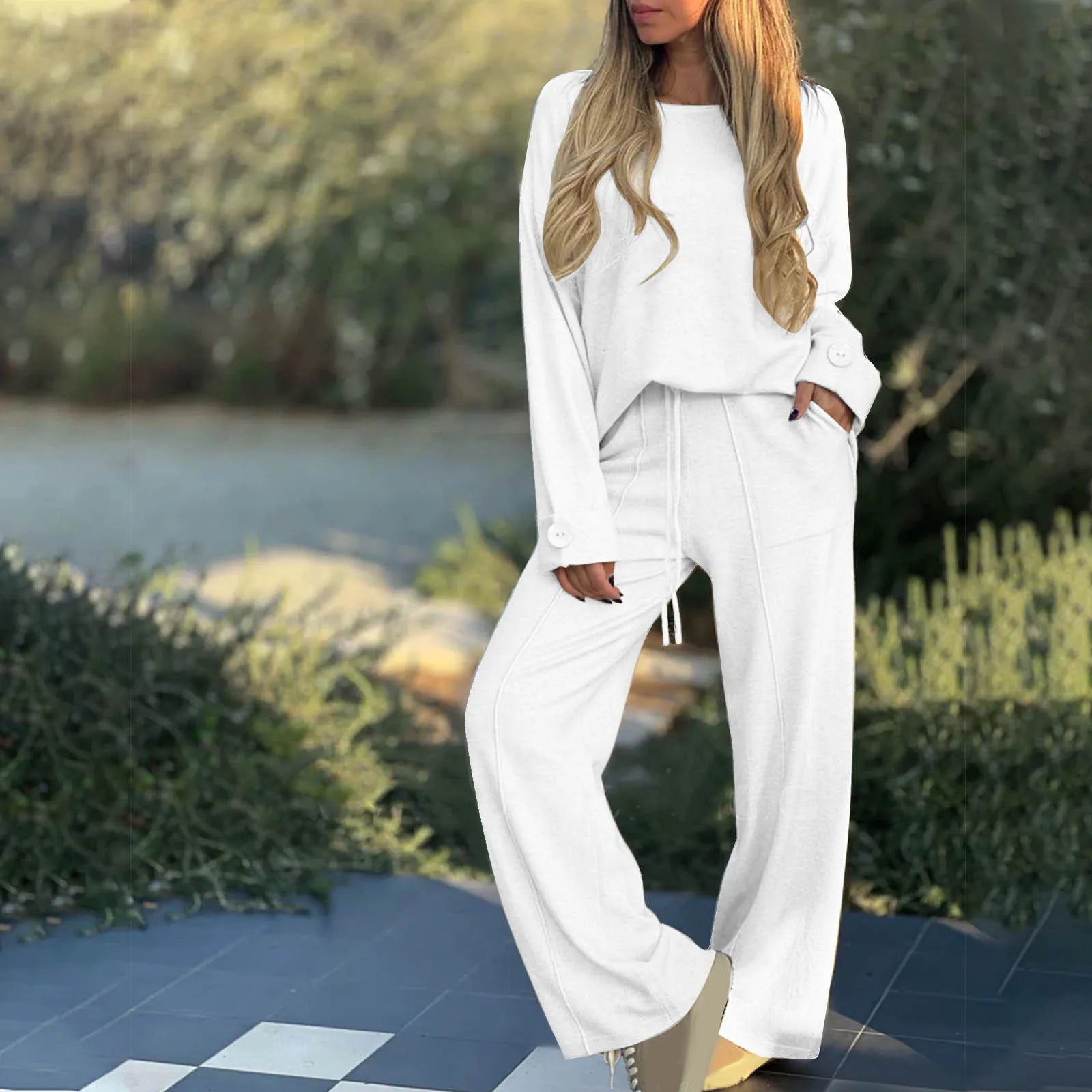 Ensemble à boutons femme 2024 - deslyshopping