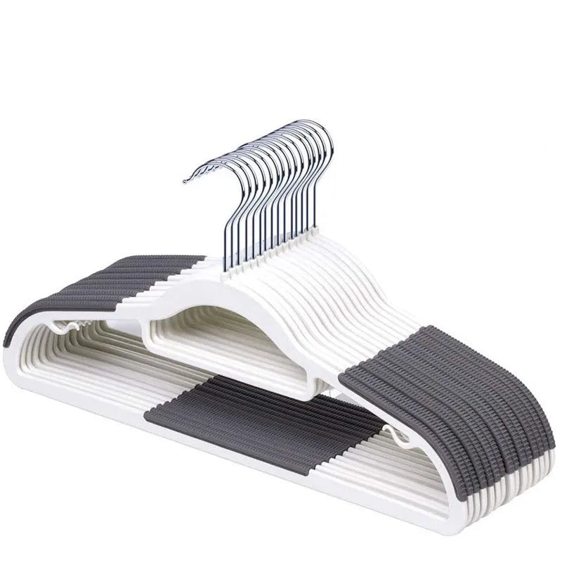 Lot de 10 cintres antidérapants - deslyshopping
