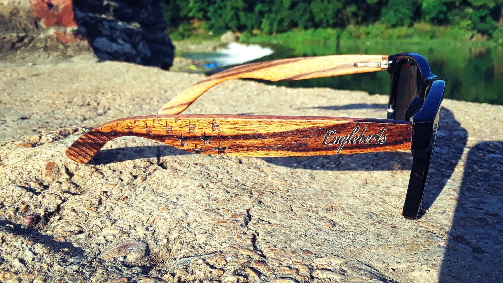 Lunettes de soleil Zebrawood Stars & Stripes - deslyshopping
