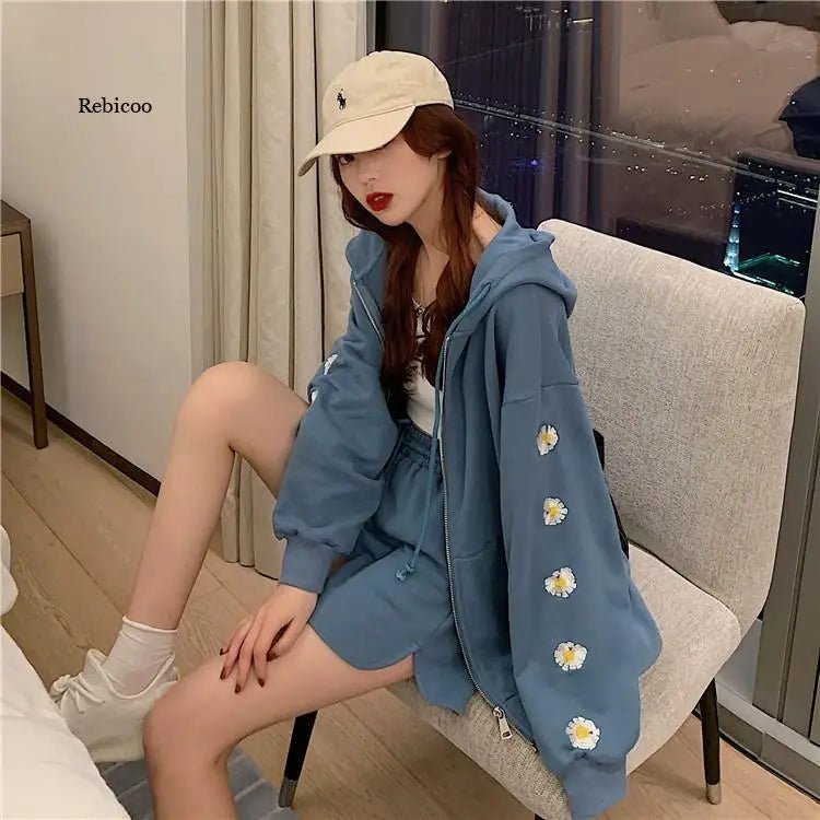 nouveau sweat à capuche brodé - deslyshopping