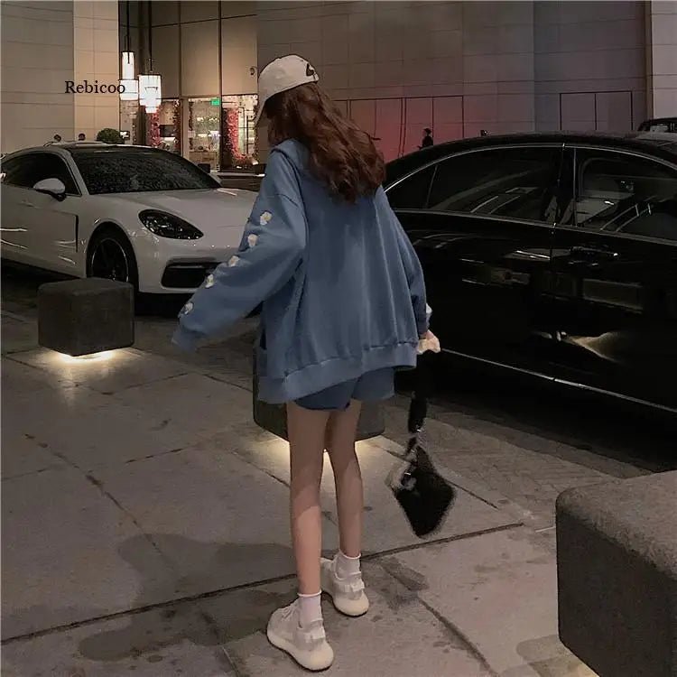 nouveau sweat à capuche brodé - deslyshopping