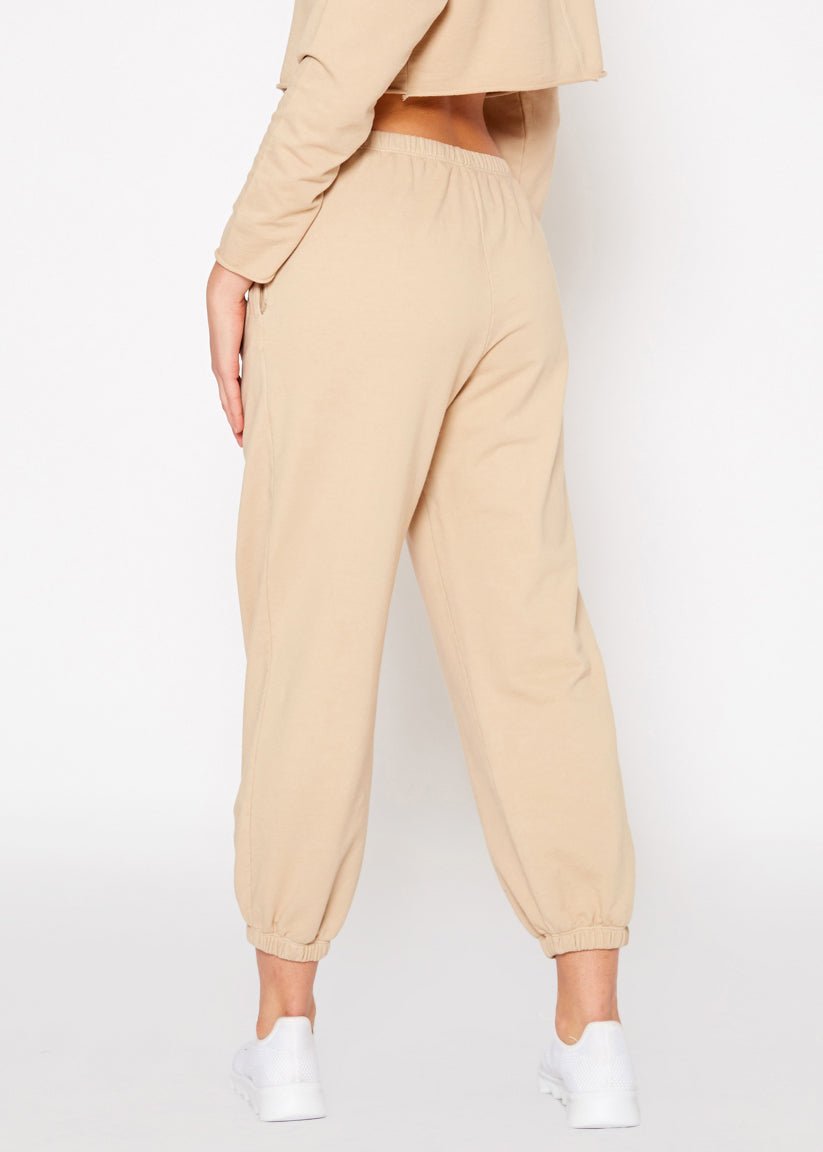 Pantalon de Survêtement Essential French Terry en Kaki - deslyshopping