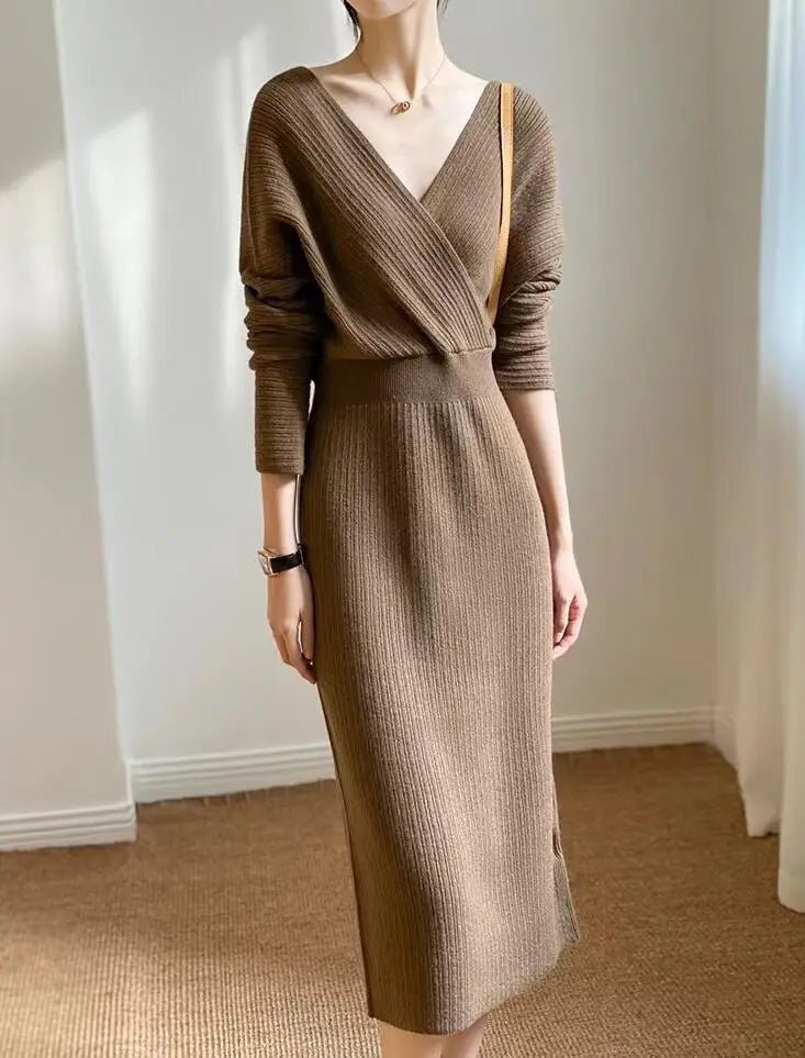 Robe Maille Col V Femme – Élégante & Ajustée Automne/Hiver - deslyshopping