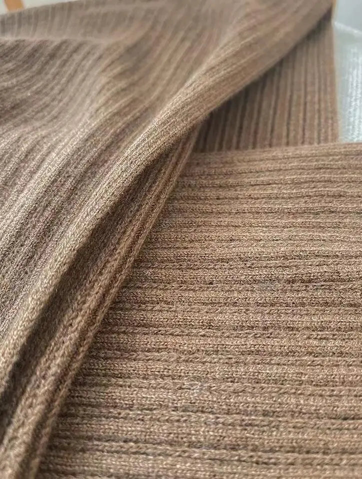 Robe Maille Col V Femme – Élégante & Ajustée Automne/Hiver - deslyshopping