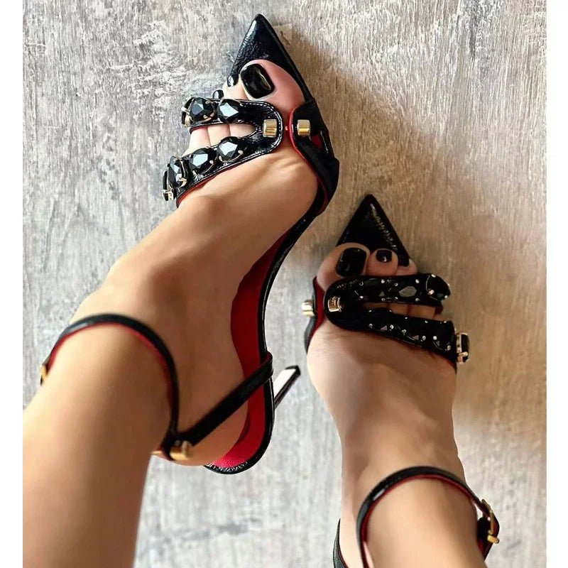 ✨ Sandales à Bout Pointu Style Urbain avec Rivets en Cristal👠 - deslyshopping